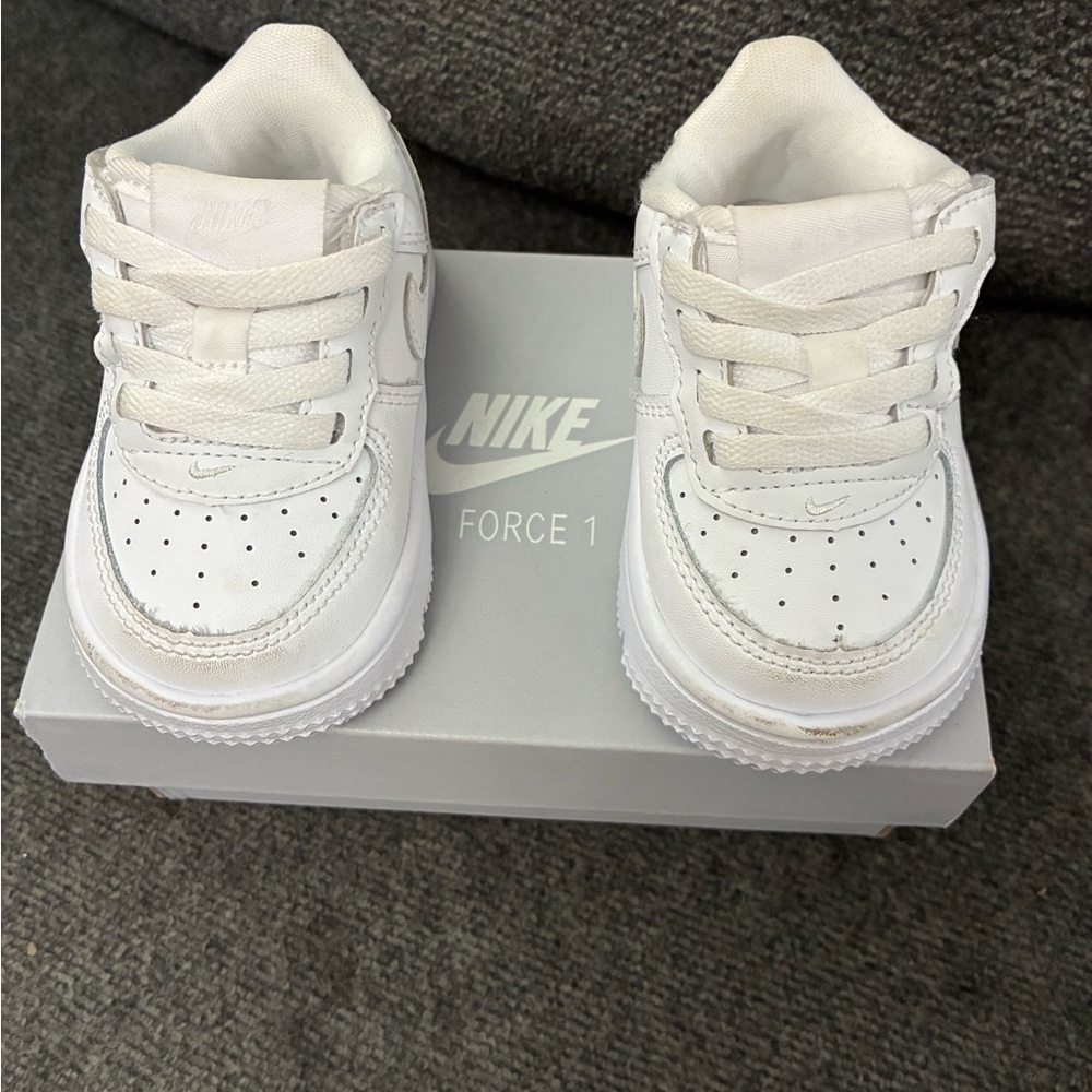 Nike Kids White Low-Top Force 1 Sneakers